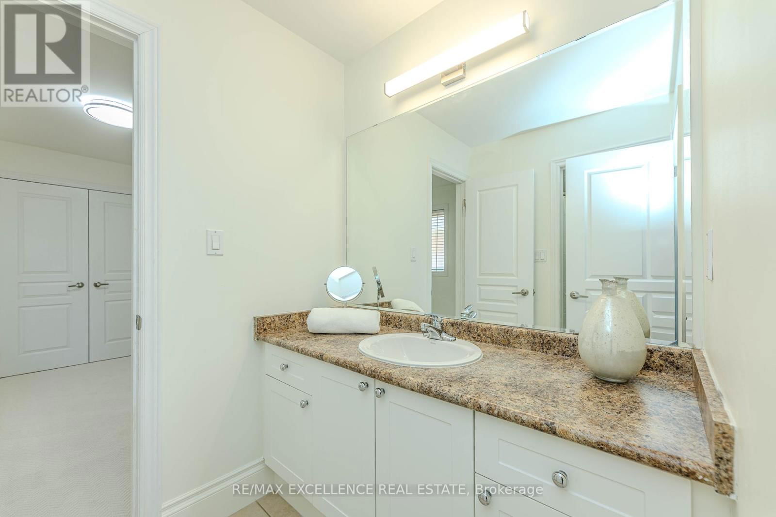 24 DELMONICO ROAD Image 46