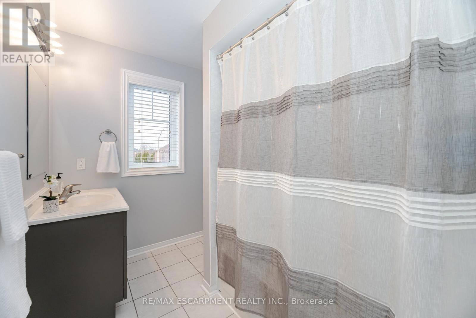 7521 DOVERWOOD DRIVE Image 32