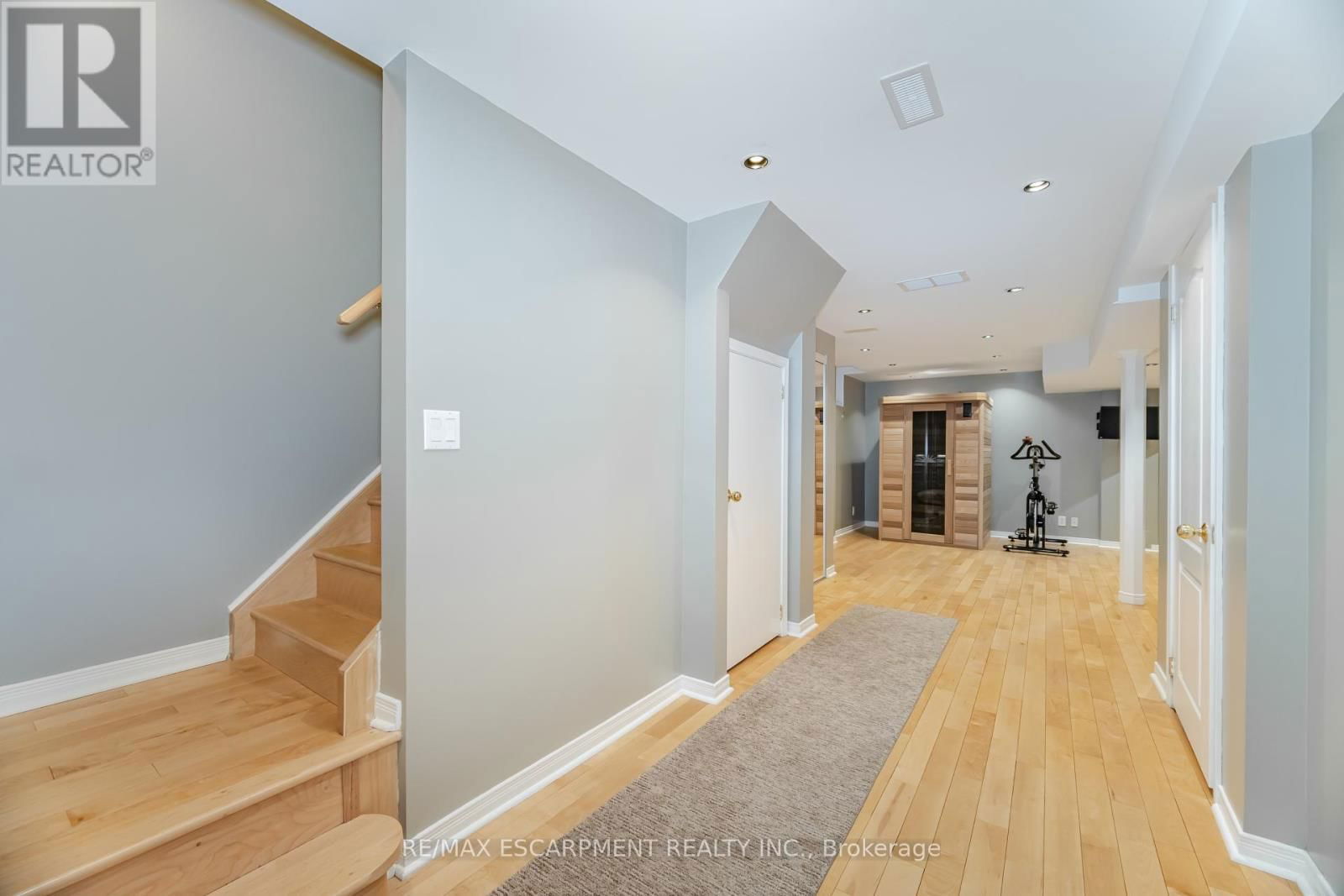 7521 DOVERWOOD DRIVE Image 36
