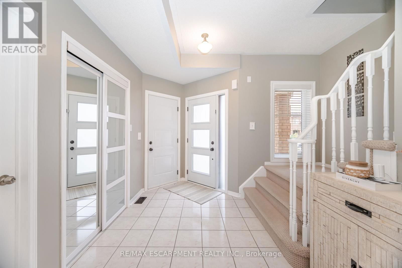 7521 DOVERWOOD DRIVE Image 4