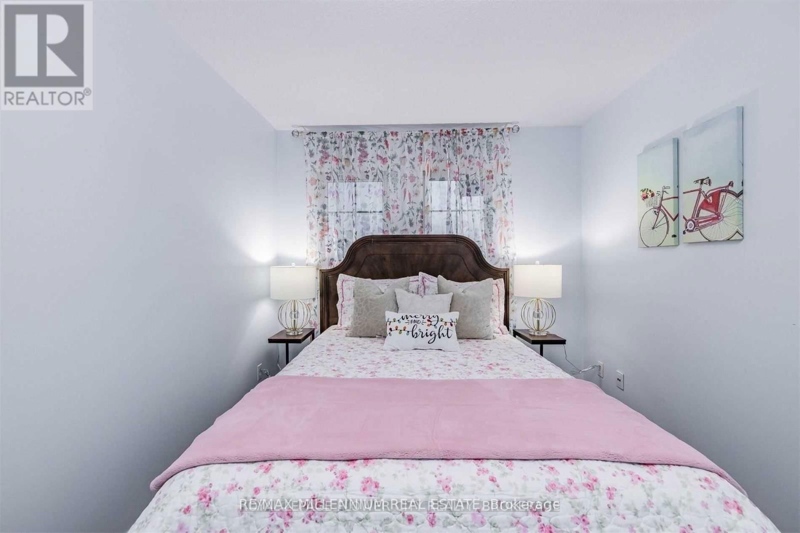 15 PRINCE CRESCENT Image 20