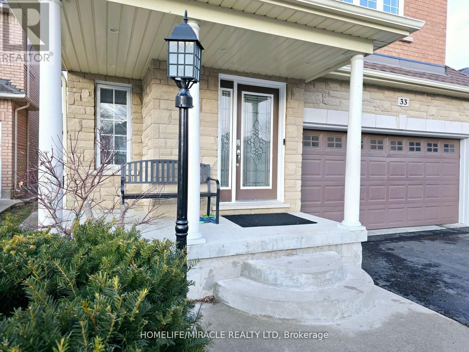 33 ATIRA AVENUE Image 2