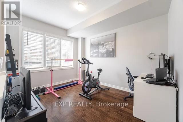 5 - 5725 TOSCA DRIVE Image 14
