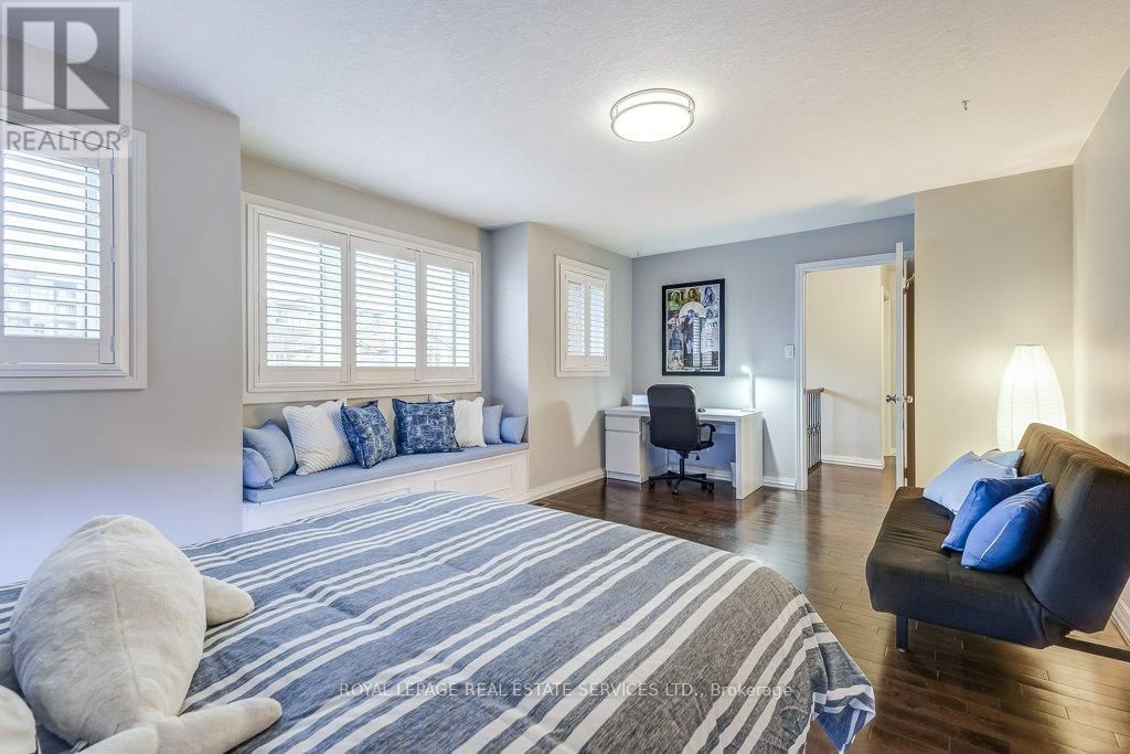 5194 TYDMAN WAY Image 31