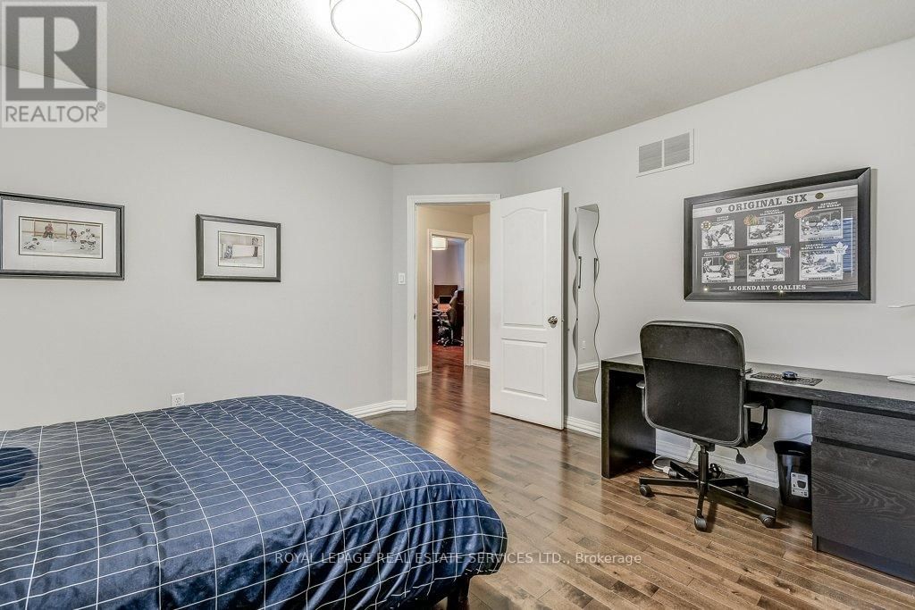 5194 TYDMAN WAY Image 33