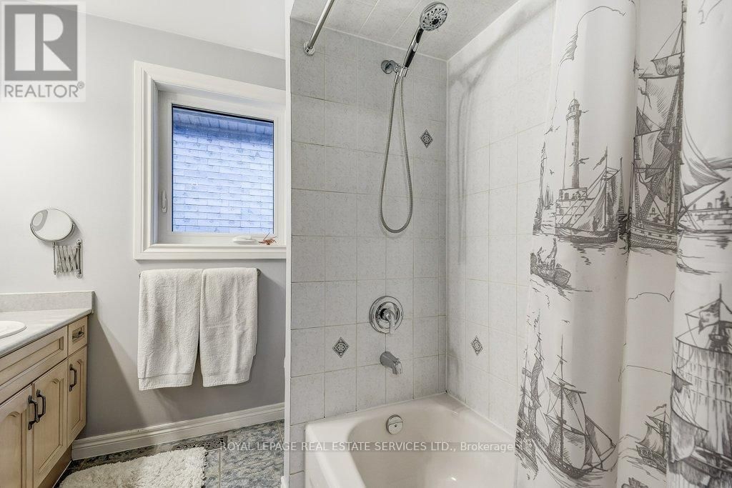 5194 TYDMAN WAY Image 34
