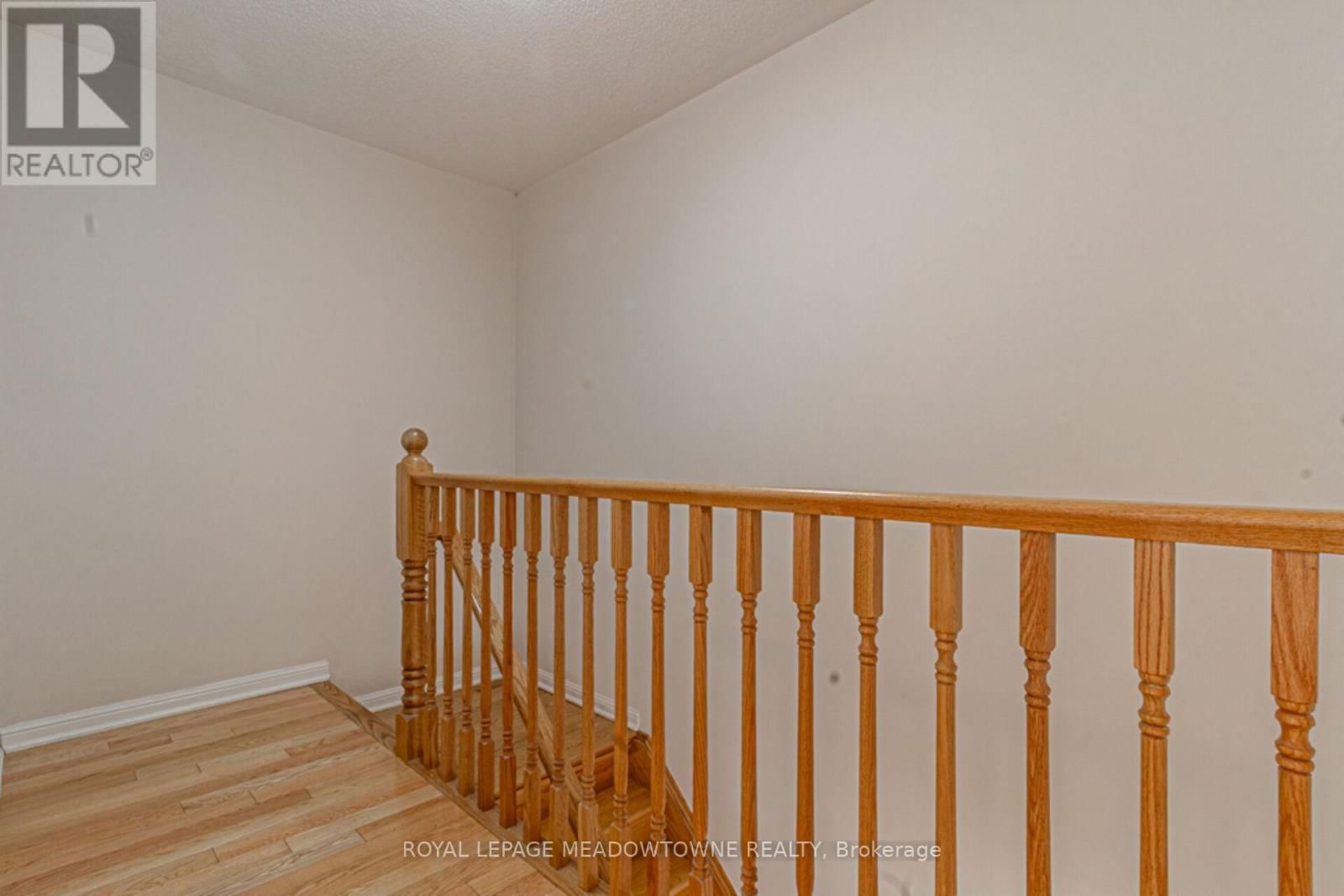 217 WOODLEY CRESCENT Image 25