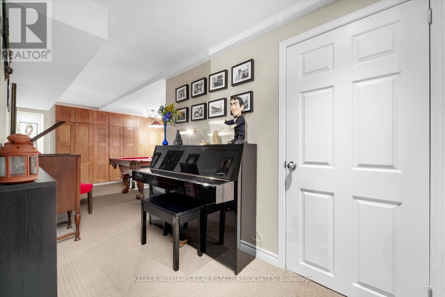 39 MAPLEWOOD ROAD Image 28