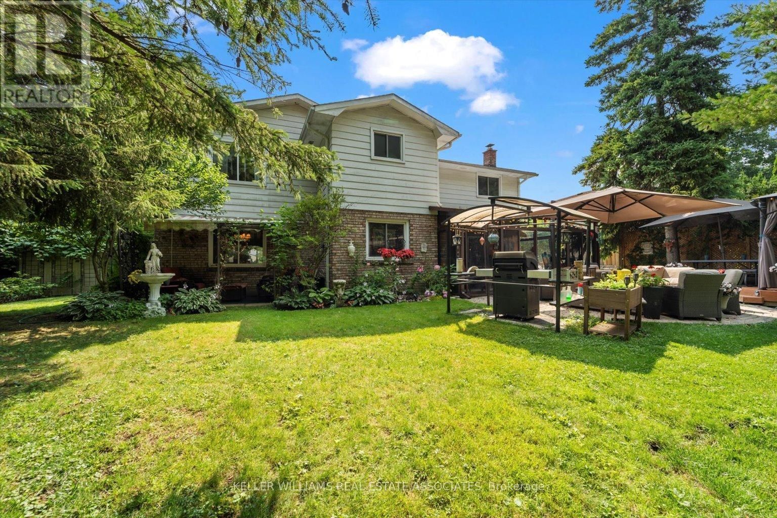 39 MAPLEWOOD ROAD Image 34