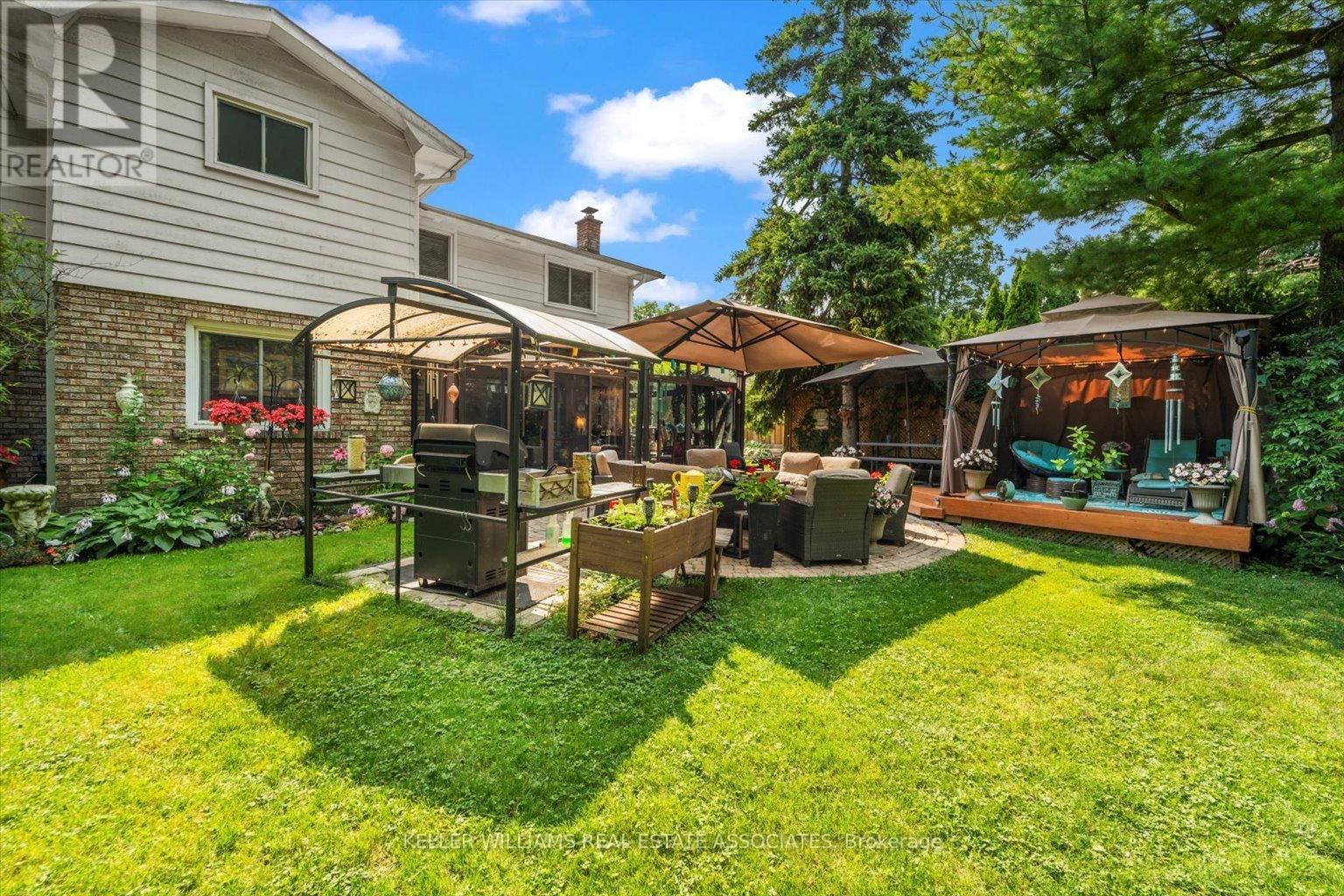 39 MAPLEWOOD ROAD Image 35