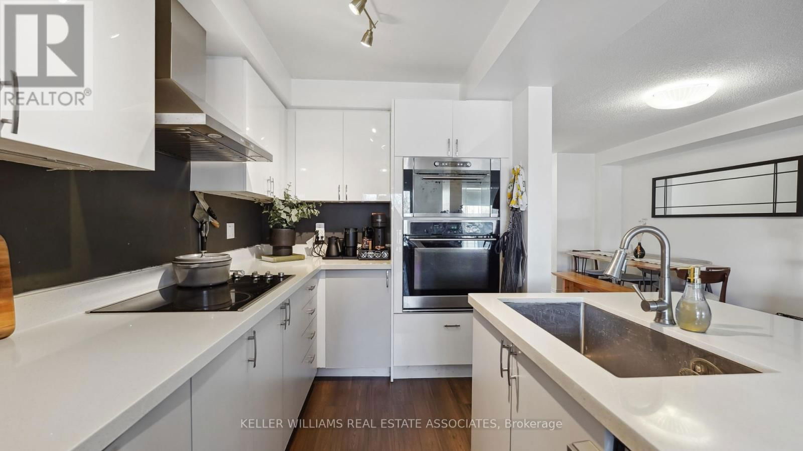 69 - 6399 SPINNAKER CIRCLE Image 9