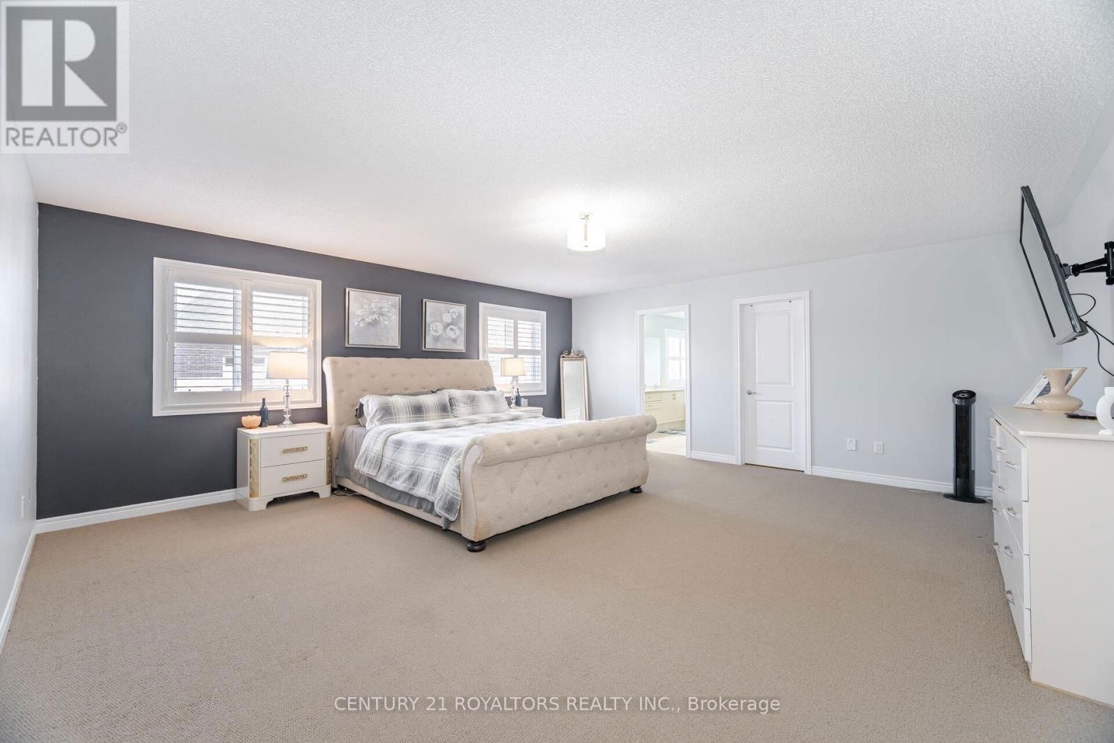 66 KALMIA ROAD Image 12