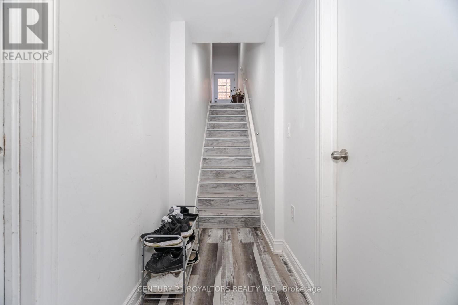 66 KALMIA ROAD Image 23