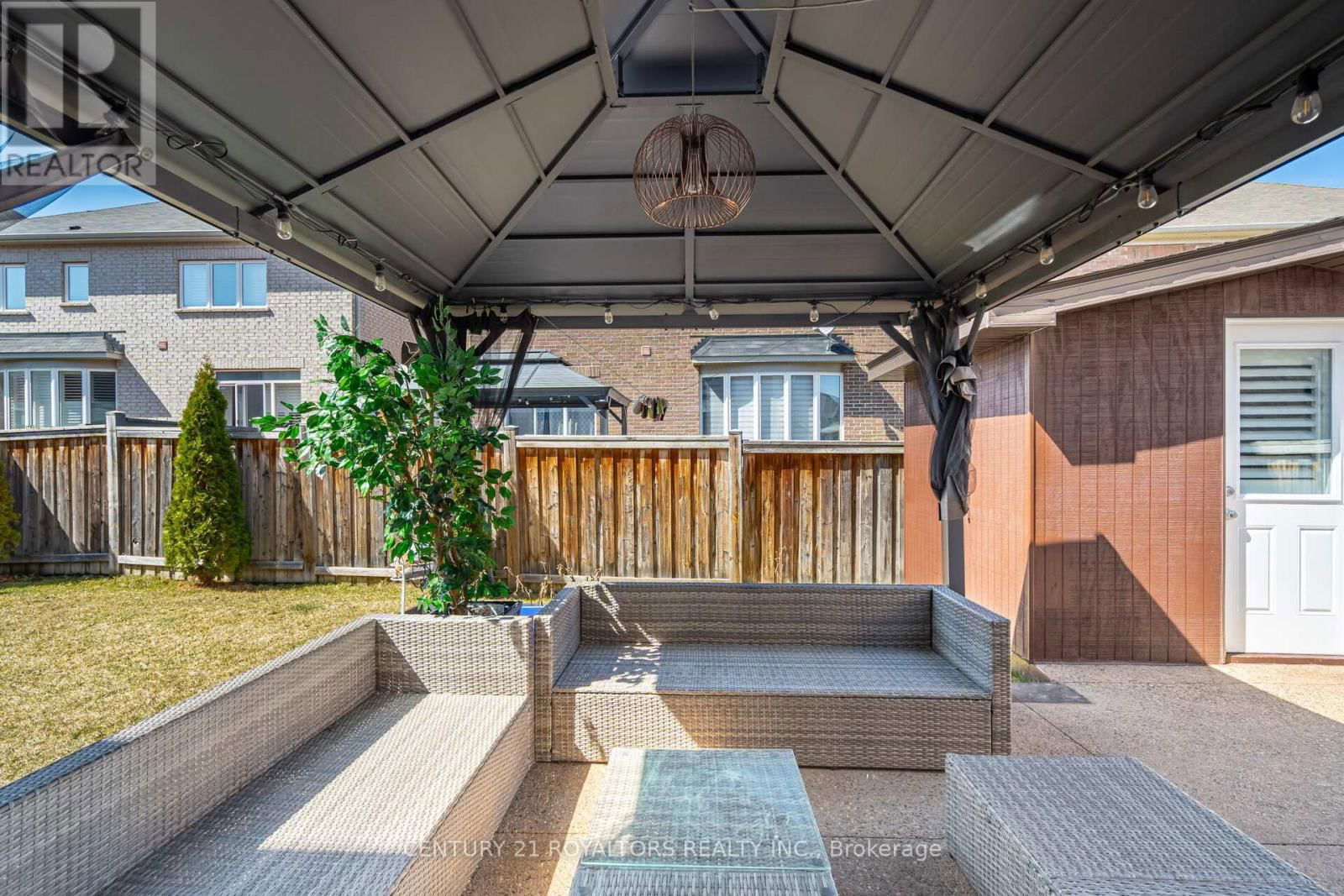 66 KALMIA ROAD Image 32