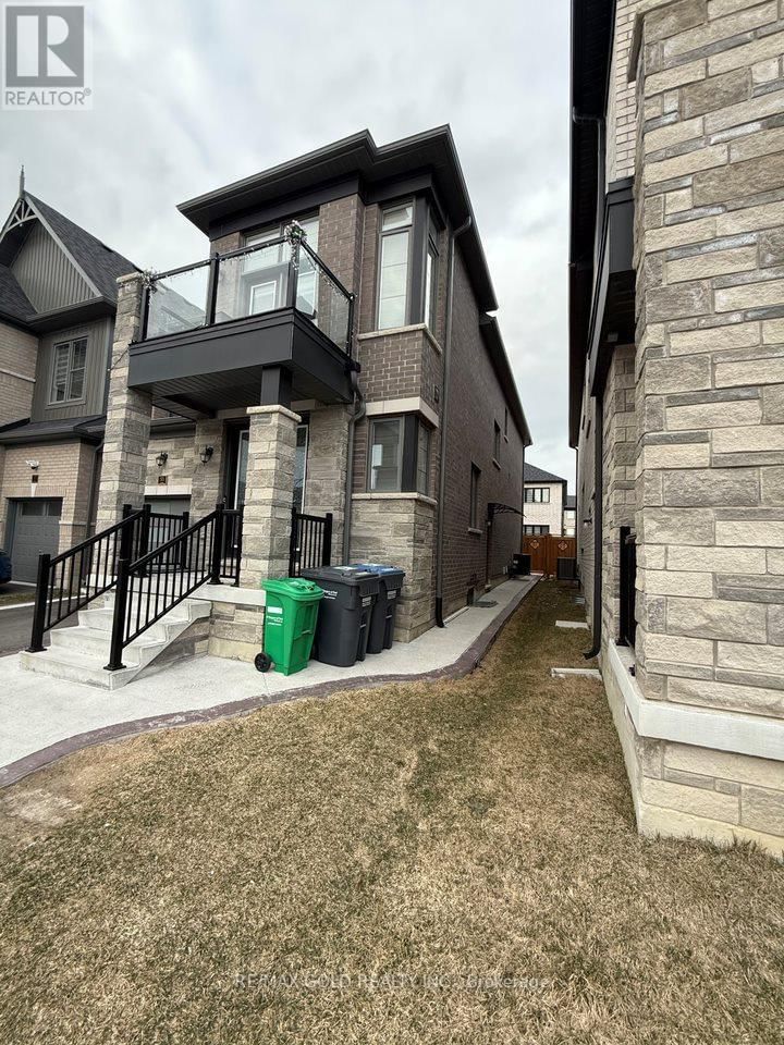55 CALABRIA DRIVE Image 2