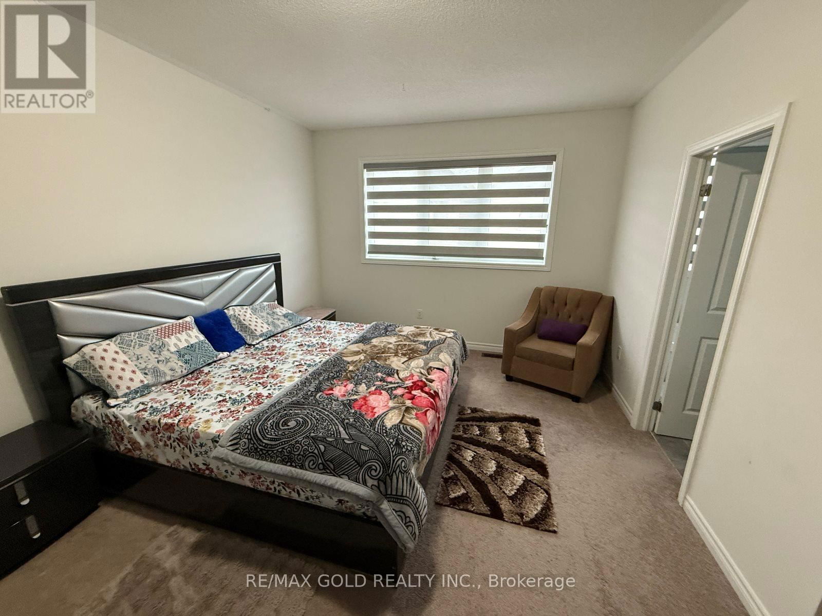 55 CALABRIA DRIVE Image 40
