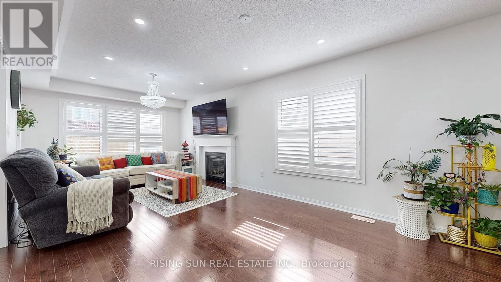 185 LOCKWOOD ROAD Image 4