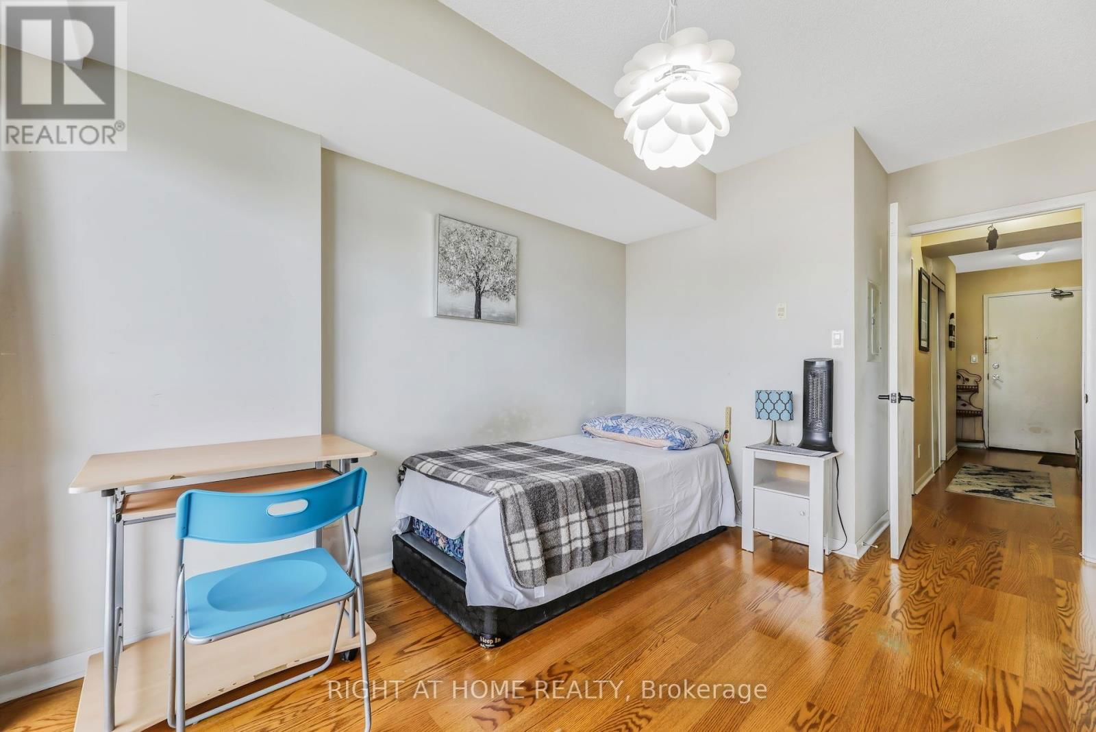 201 - 2464 WESTON ROAD Image 12