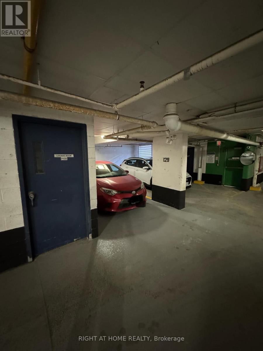 201 - 2464 WESTON ROAD Image 21