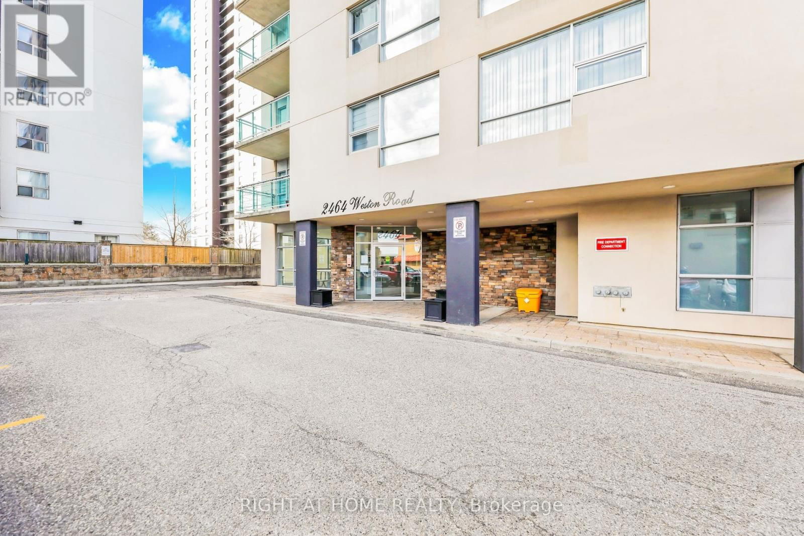 201 - 2464 WESTON ROAD Image 24