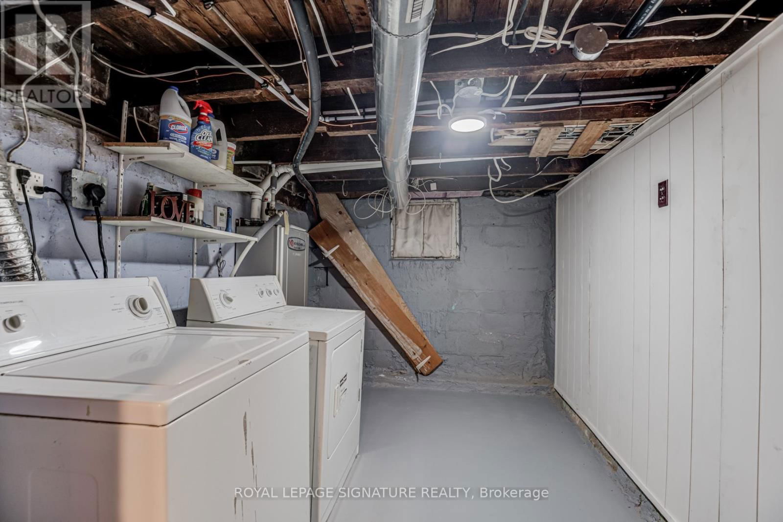 18 PAGE AVENUE Image 27