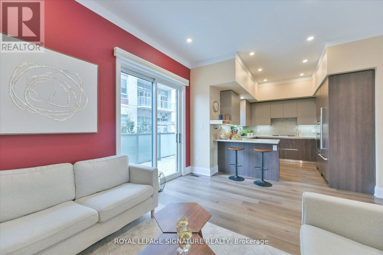 1 - 115 HIGH STREET Image 9