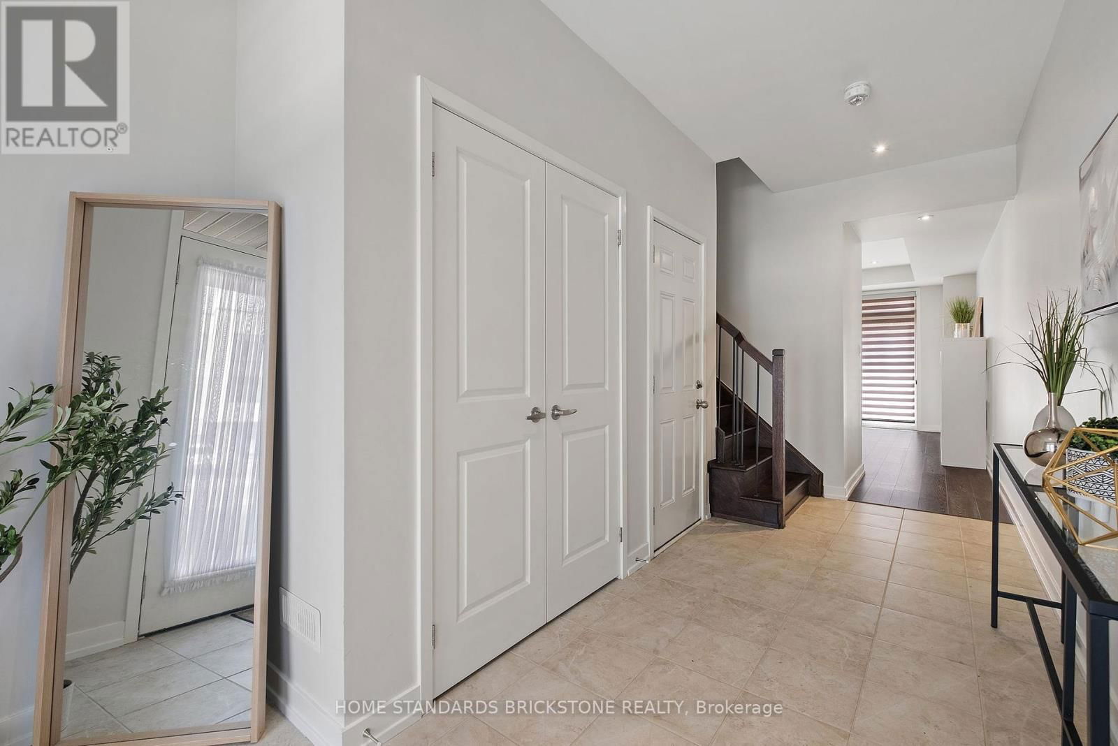 198 FOWLEY DRIVE Image 4