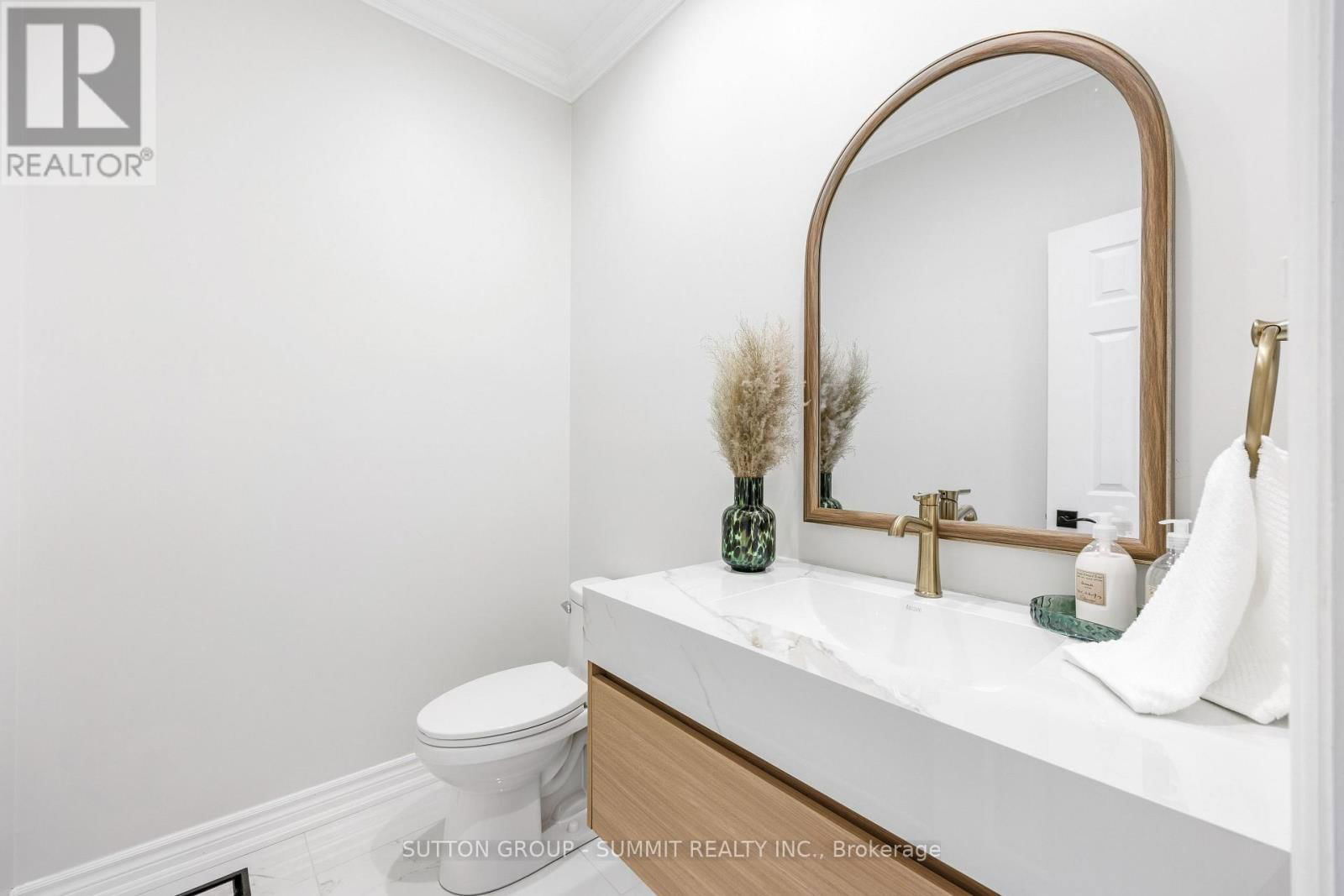 775 TERLIN BOULEVARD Image 15