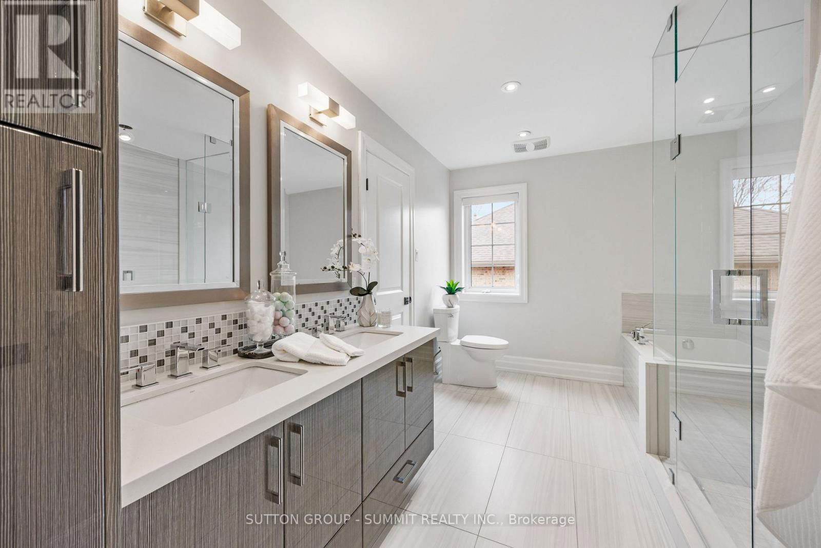 775 TERLIN BOULEVARD Image 28