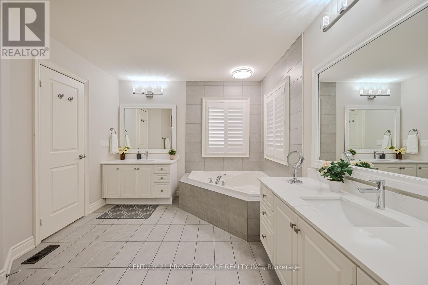 1544 LEGER WAY Image 31