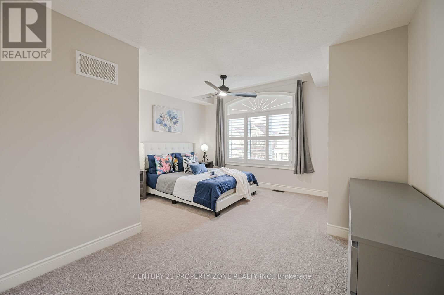 1544 LEGER WAY Image 34