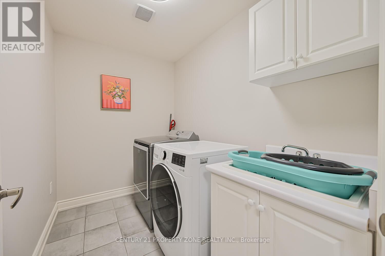 1544 LEGER WAY Image 37