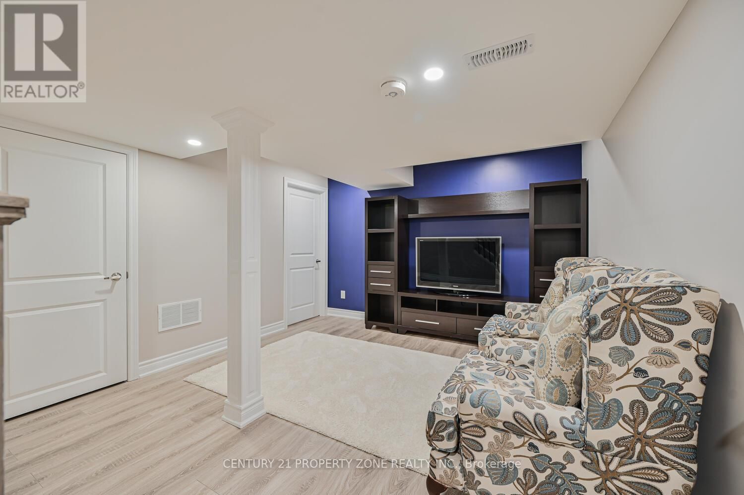 1544 LEGER WAY Image 38