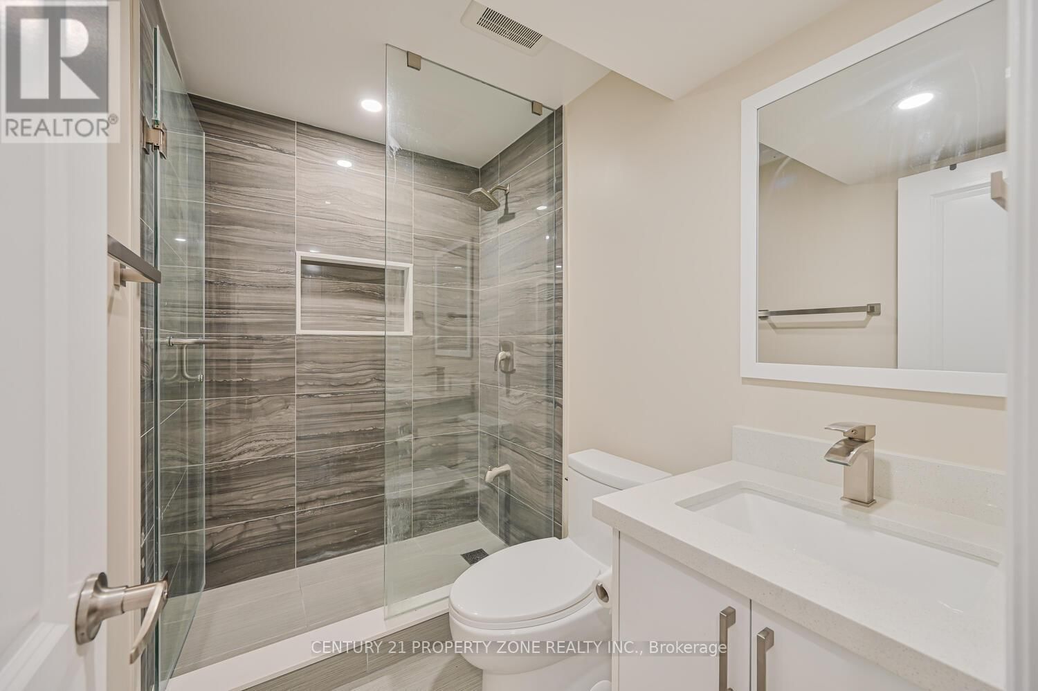 1544 LEGER WAY Image 44