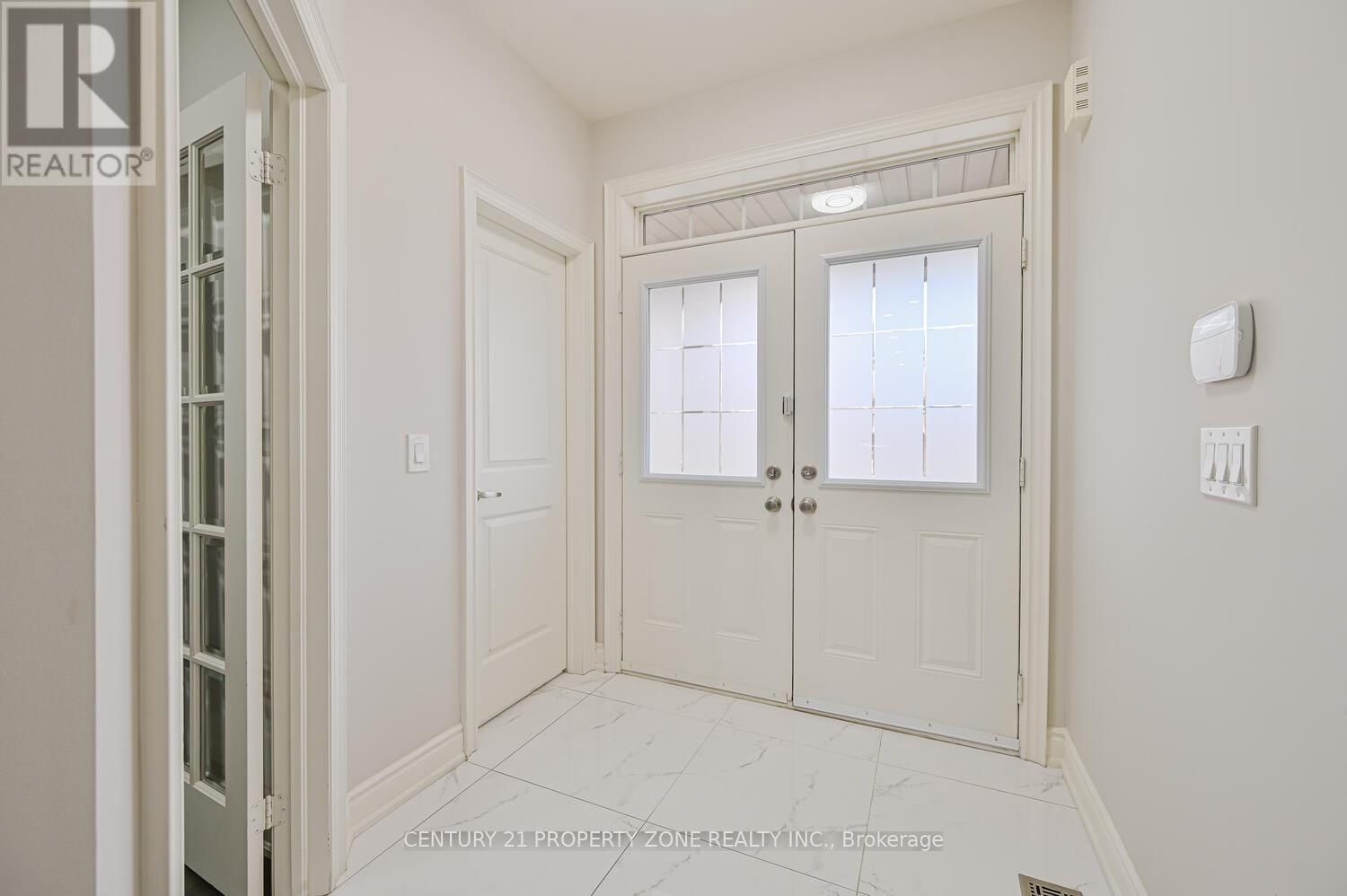 1544 LEGER WAY Image 7