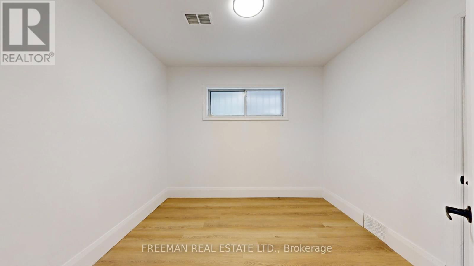 1252 DAVENPORT ROAD Image 11