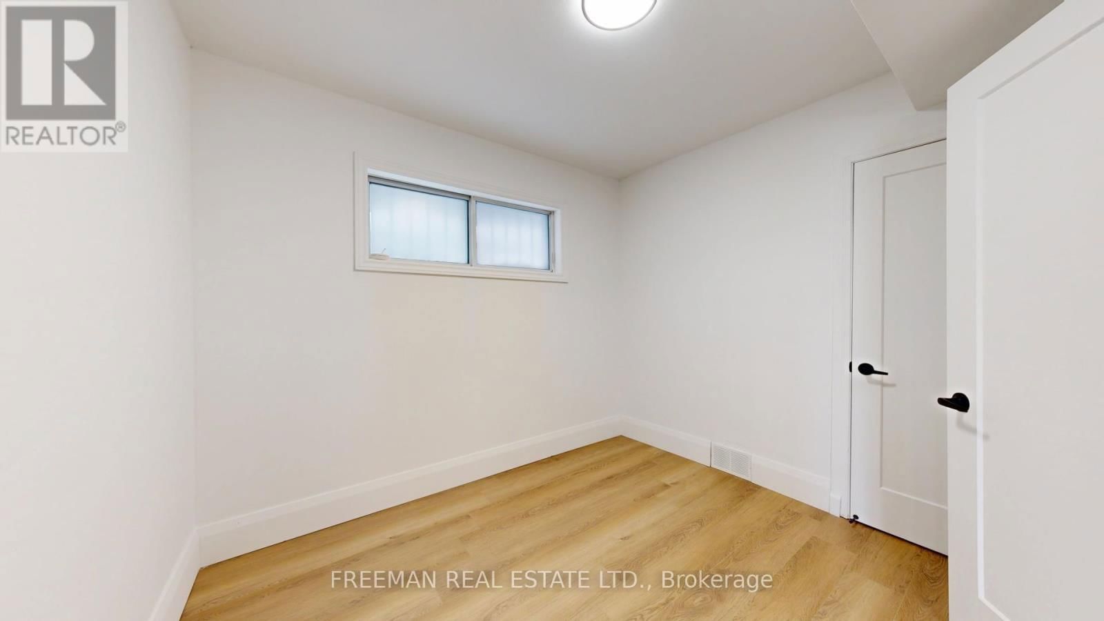 1252 DAVENPORT ROAD Image 12