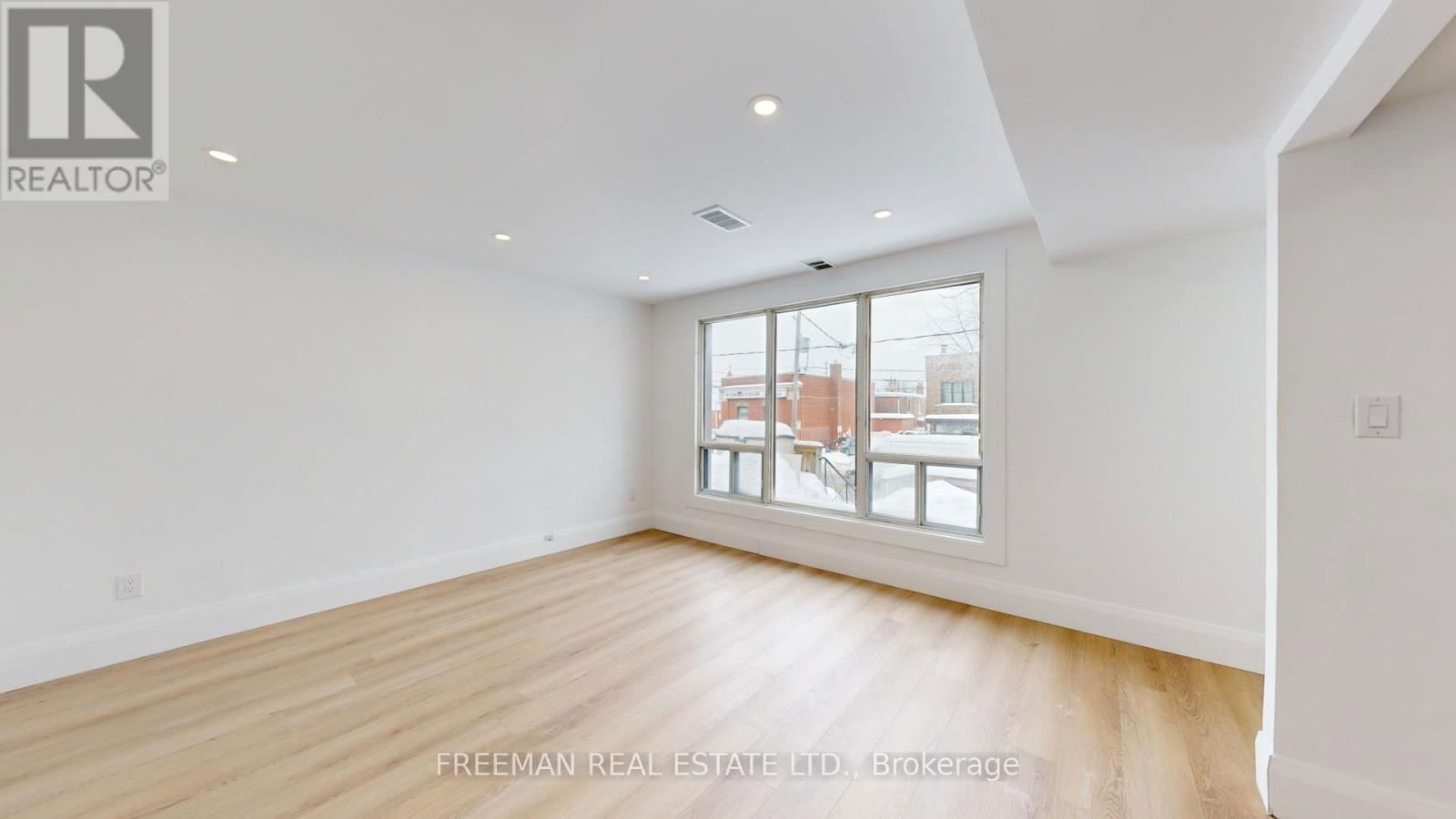 1252 DAVENPORT ROAD Image 4