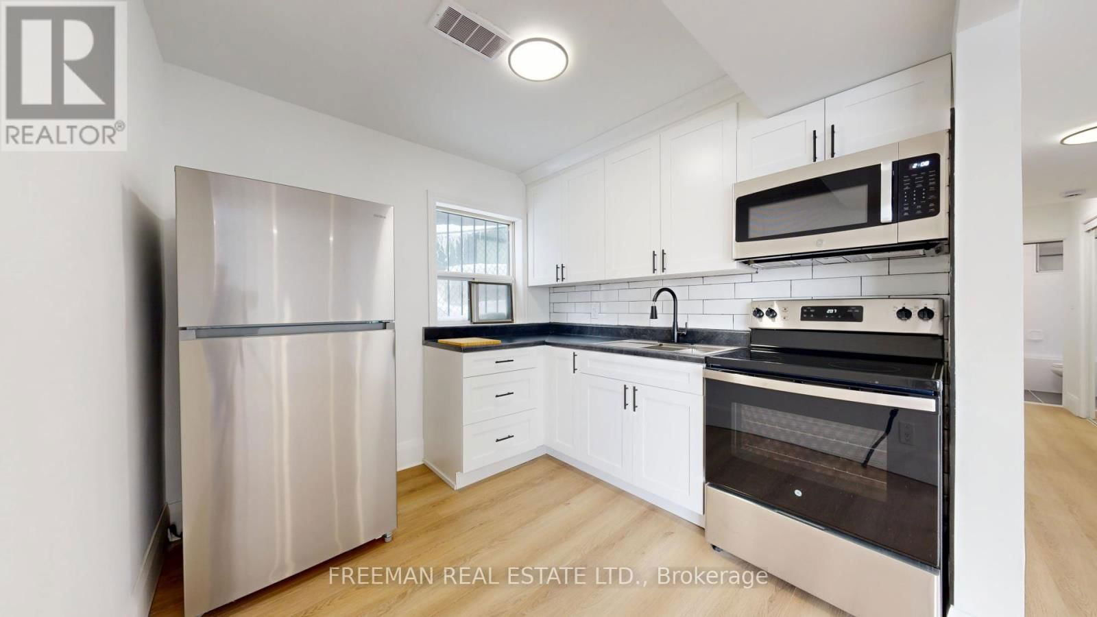 1252 DAVENPORT ROAD Image 6