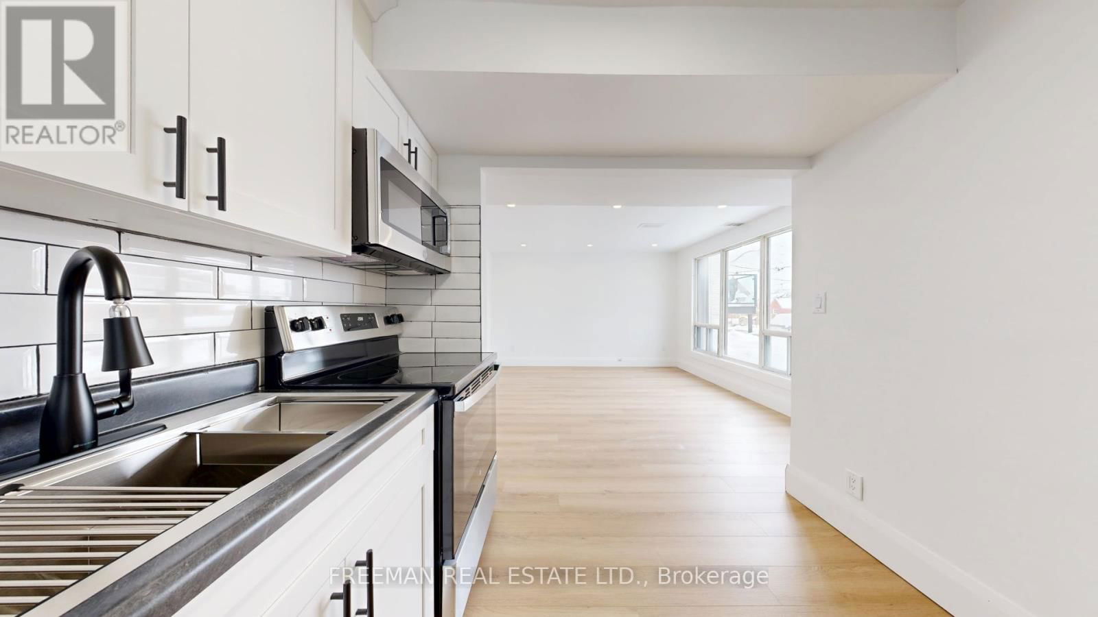 1252 DAVENPORT ROAD Image 9