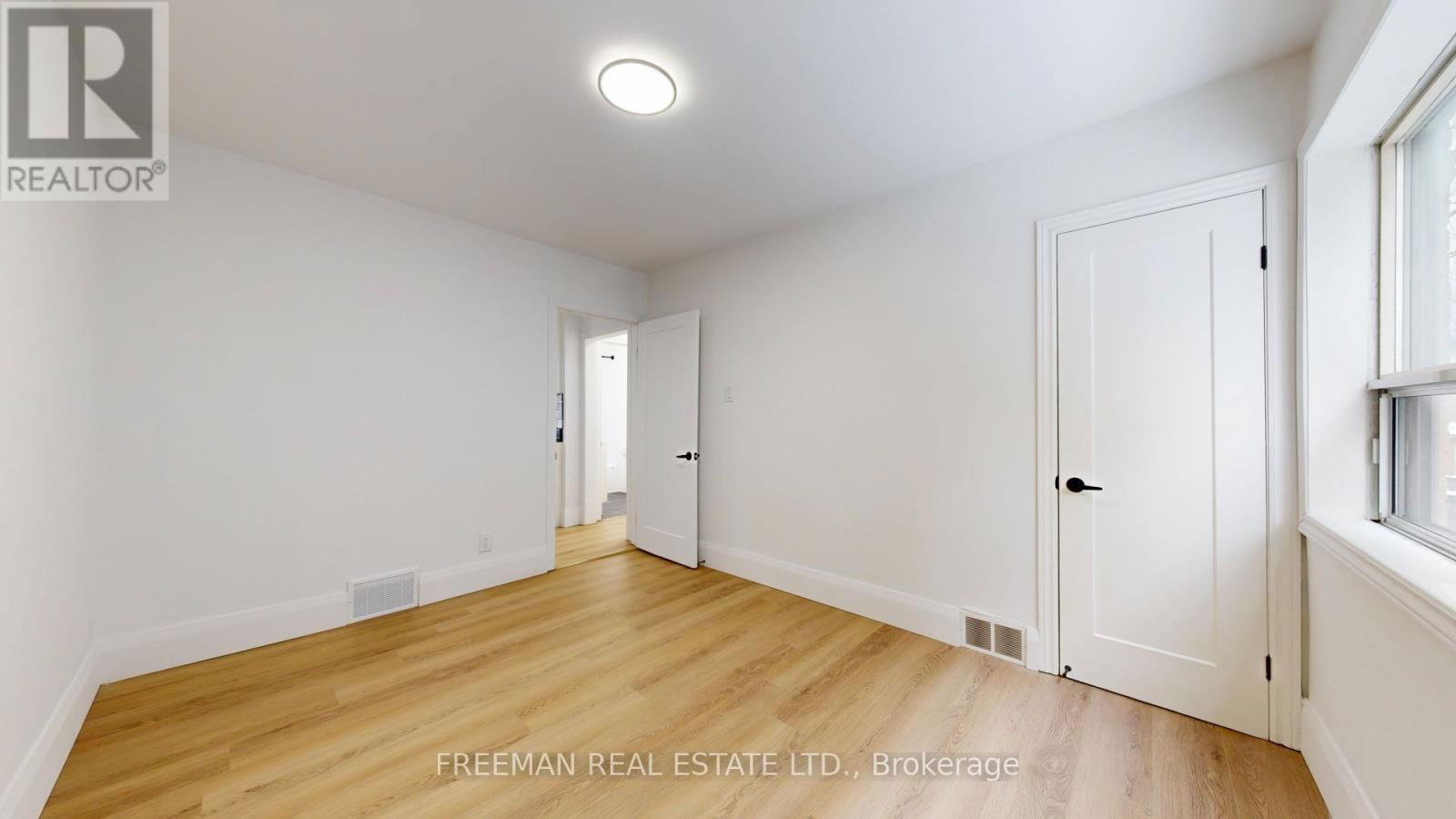 1252 DAVENPORT ROAD Image 7