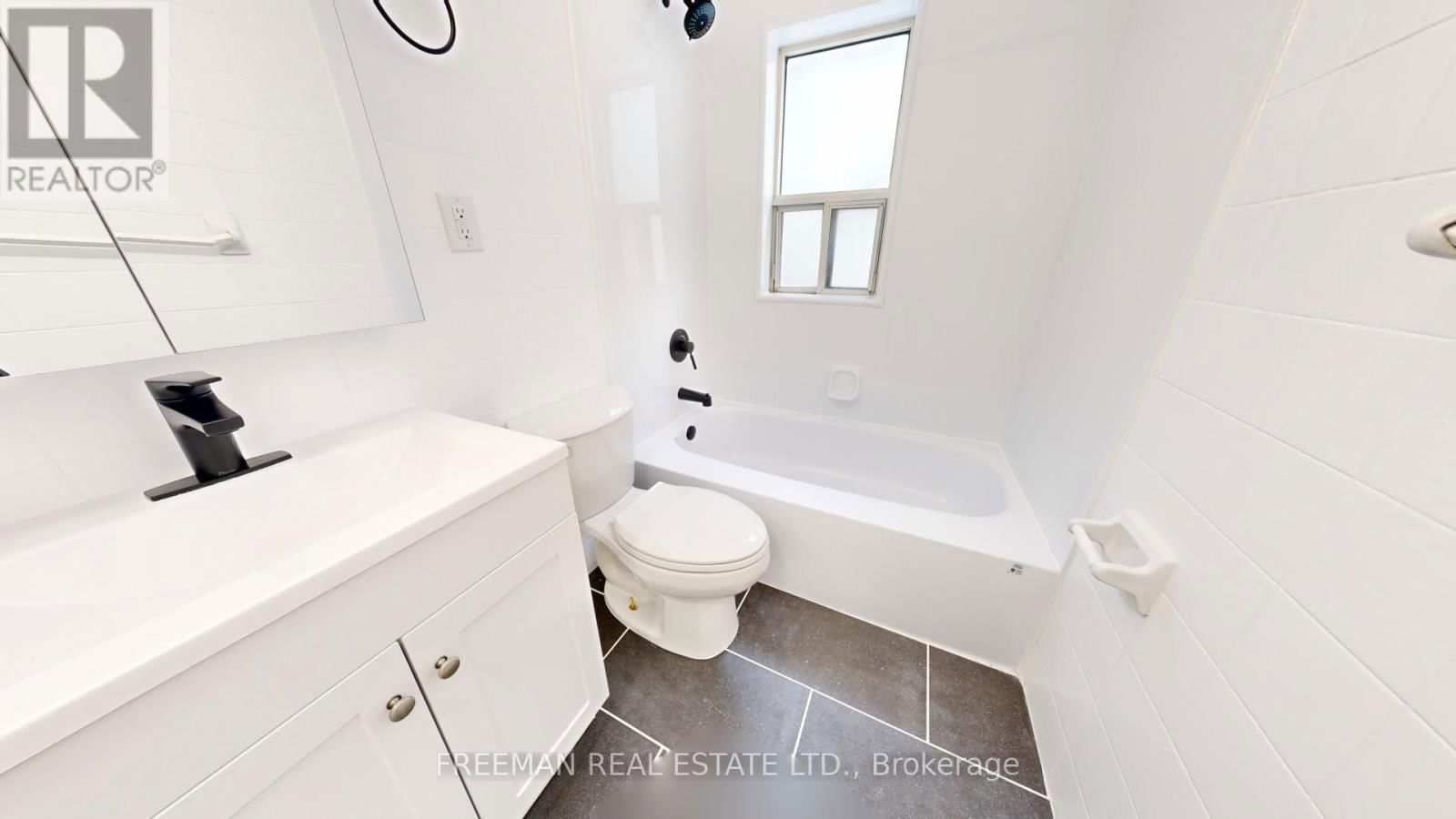 1252 DAVENPORT ROAD Image 9
