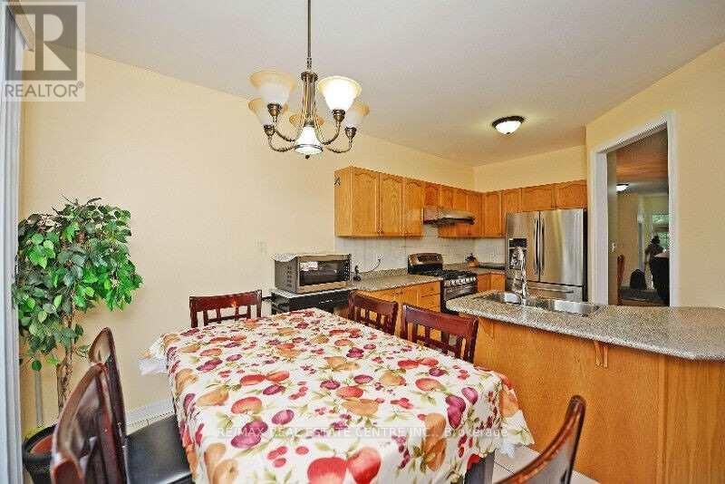 Upper - 62 ASHDALE ROAD Image 4