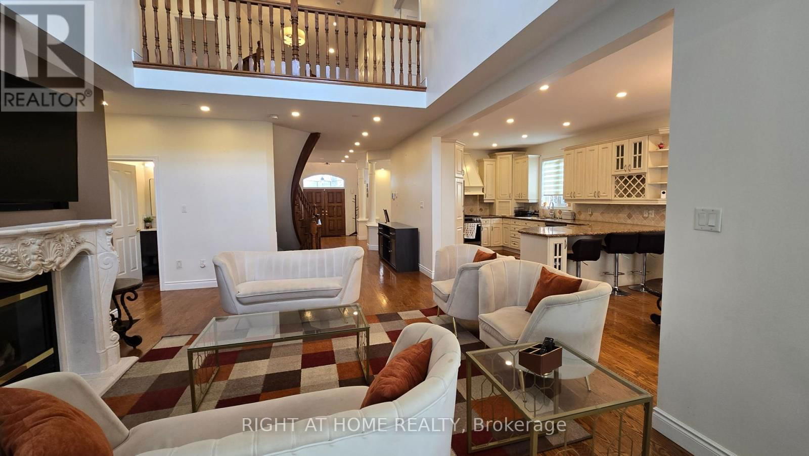 2171 LAKESHORE ROAD Image 12