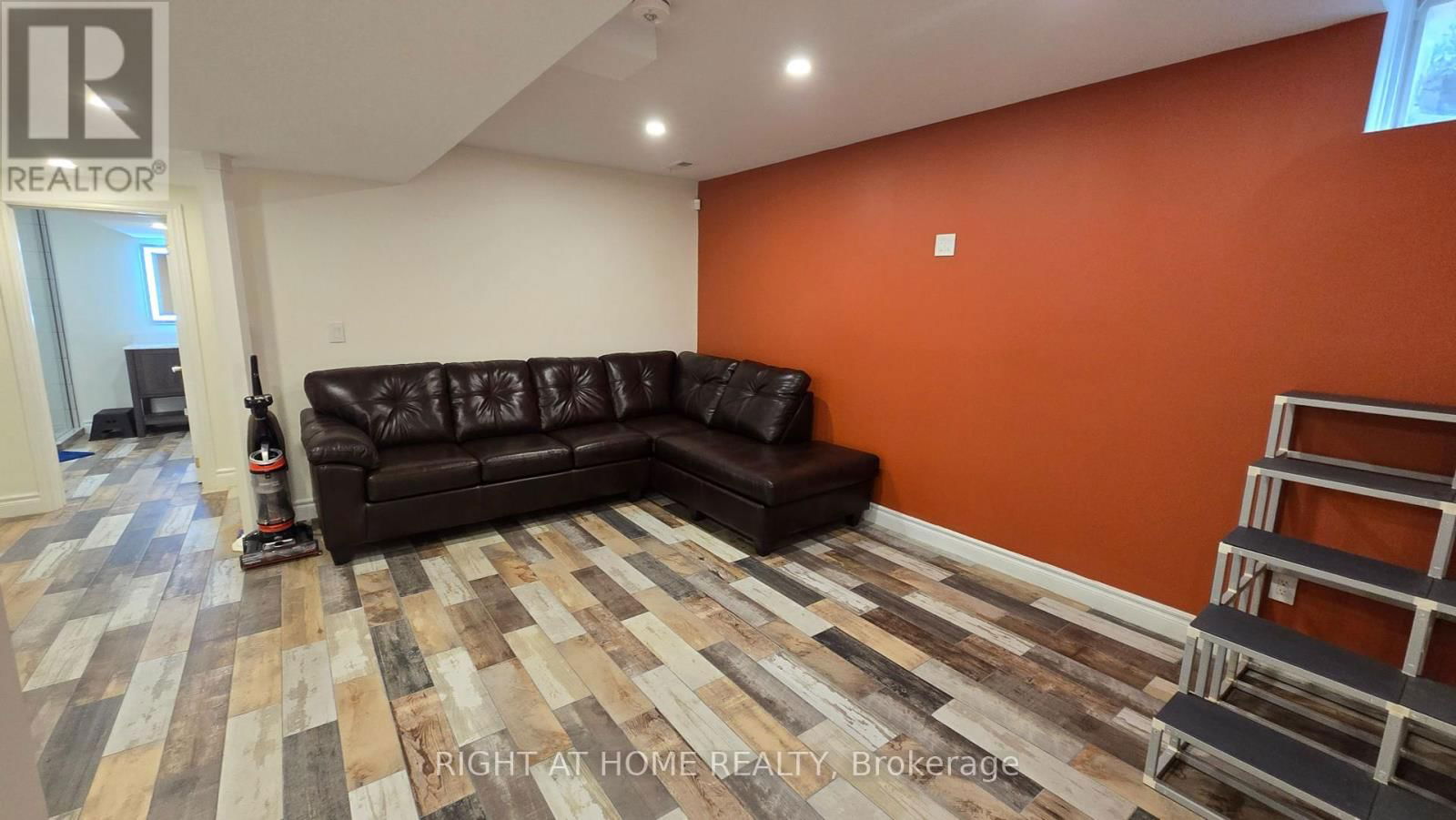2171 LAKESHORE ROAD Image 36