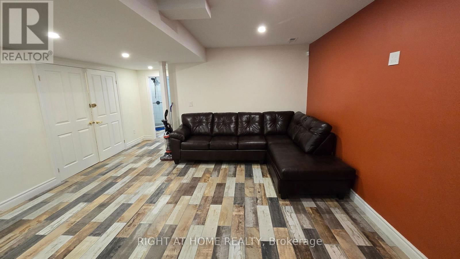 2171 LAKESHORE ROAD Image 37