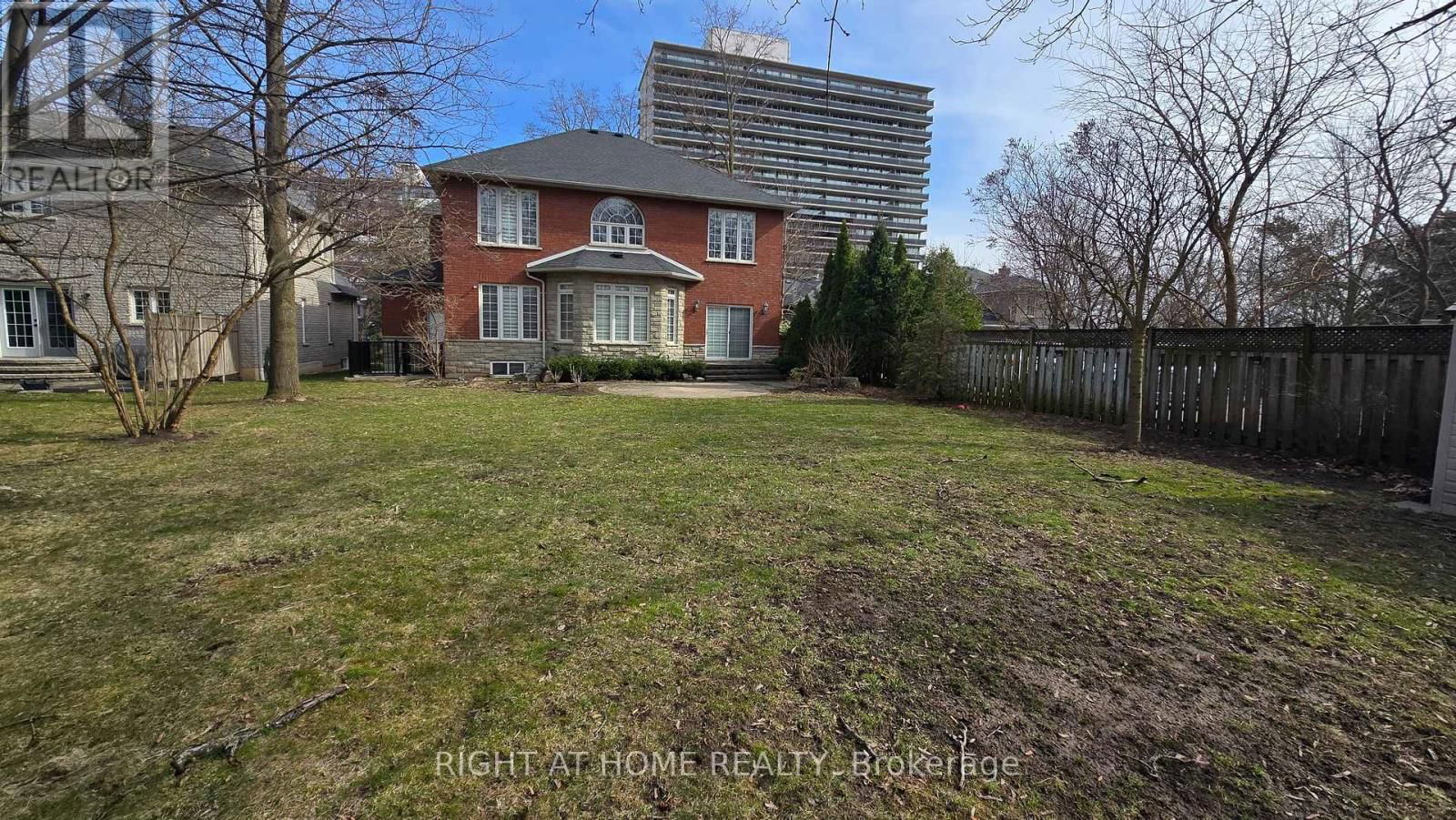 2171 LAKESHORE ROAD Image 40