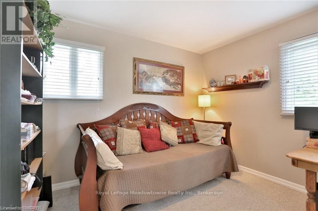 225/269 CAMPBELL AVENUE EAST Image 18