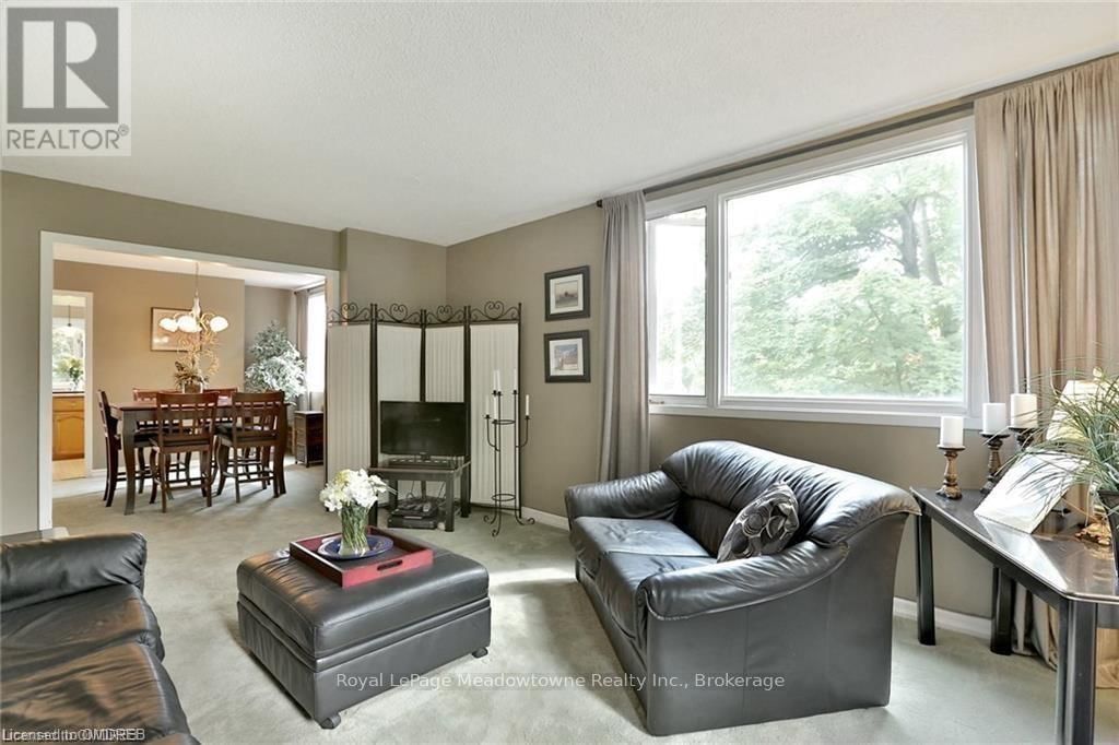 225/269 CAMPBELL AVENUE EAST Image 30