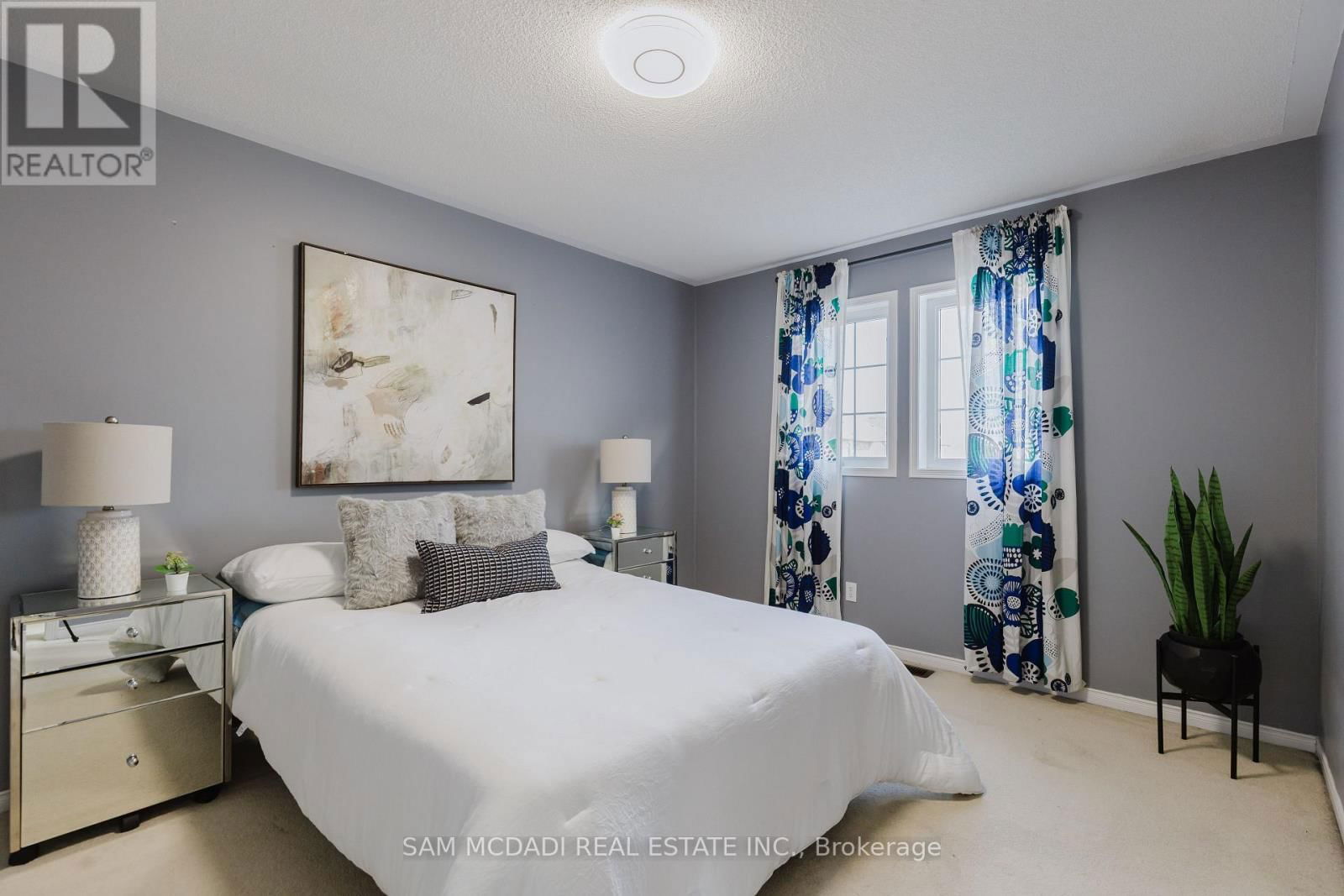 1190 FOX CRESCENT Image 25